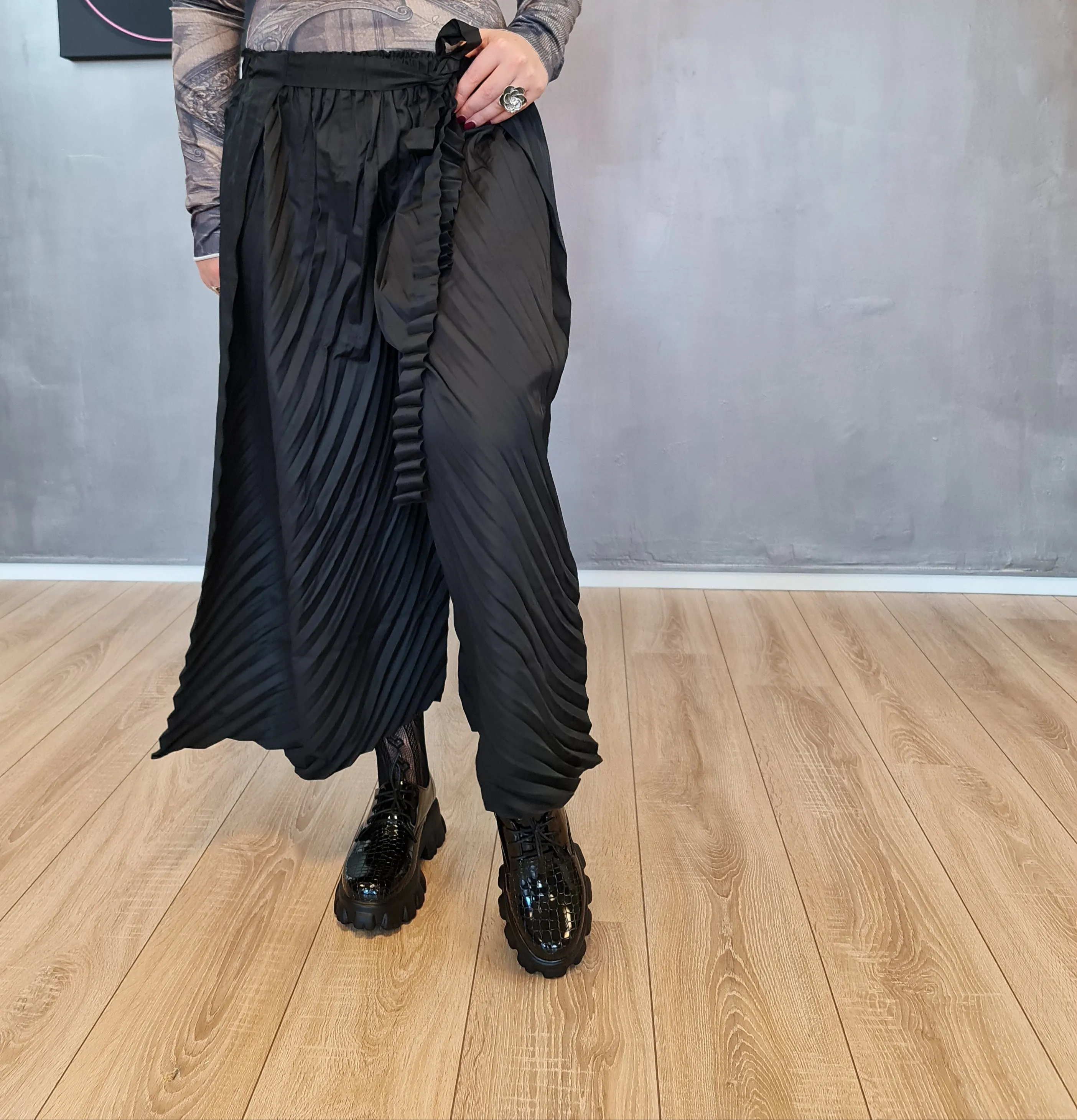 Casual Minimal Goth Regular Irregular Wide Legged Pants