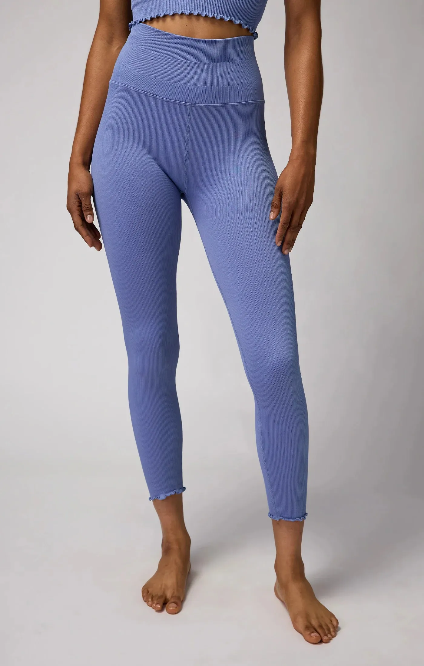 Love Sculpt Seamless 7/8 Ruffle Legging: Salt Water Blue