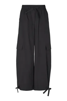 Tilde Loose Cargo Pants - Black